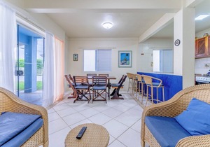 Seaside house, on Zimbros beach Air conditioning, Wi-Fi, for family.