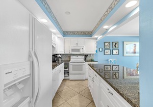 SeaSpray West 603-Beachfront