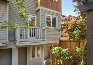 Seattle Vacation Home: Life's A Mountain
