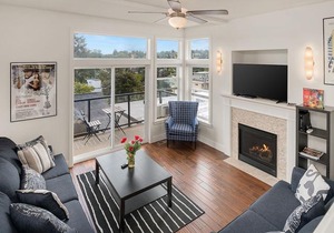 Seattle Vacation Home: The Depot