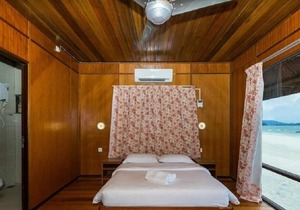 Seaview Chalet #5 Beachfront Cenang Beach Langkawi