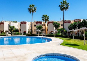 Seaview flat with pool in Mijas Costa Ref 17