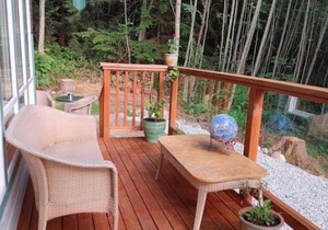 SeaView Getaway - minutes from the Beach