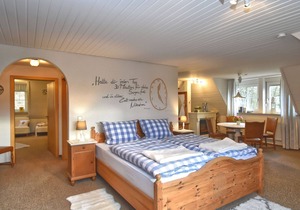 Secluded Apartment in Weißenbrunn with Garden