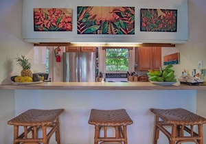 Secluded Corner Condo w/Nature Views, Wrap-Around Lanai, Free WiFi, Shared Pool