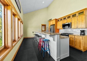Secluded Modern Home on 132 Acres, 2 Miles to Purgatory Ski Area
