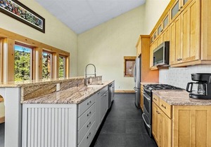 Secluded Modern Home on 132 Acres, 2 Miles to Purgatory Ski Area