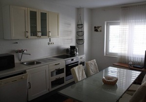 Second Floor 3-room apartment with balcony and panoramic sea view