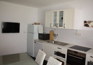 Second Floor 3-room apartment with balcony and panoramic sea view