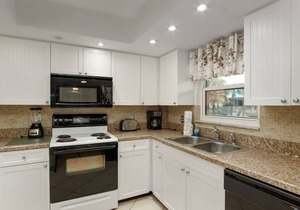 🌿 Select View Condo at Gulf Strand Resort — St. Pete Beach