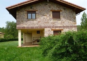 Self catering Llosa for 6 people