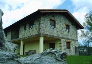 Self catering Llosa for 6 people