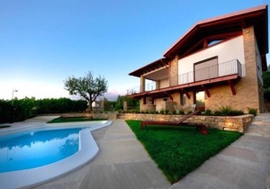 Self catering Residence Masnaiot for 2 people