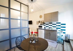 Self catering Residence Masnaiot for 2 people