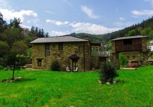 Self catering TAReira for 4 people