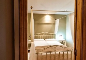 Self catering TAReira for 2 people