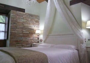 Self catering TAReira for 4 people