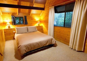 Self-contained timber cottage in the rainforest perfect for families.