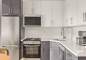 Serene Carroll Gardens 3BR w/W/D, near Carroll Park, by Blueground