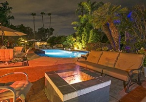 Serene, private getaway in the heart of old town Scottsdale estate