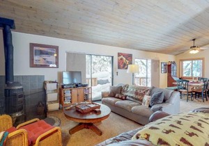 Serventi Tahoe Donner Cabin