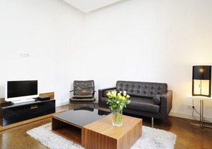 Serviced 2-room apartment m. Fully equipped, / Wifi and cleaning and. Laundry