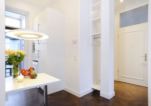Serviced 2-room apartment m. Fully equipped with WiFi, cleaning, laundry service