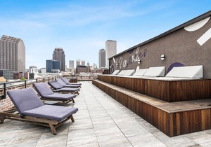 Sextant | The Brandywine | Rooftop Pool | 5 min drive to Bourbon St | Studio 🌊