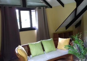 SHAY LYAH SELF CATERING