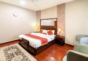 Shelton Guest House