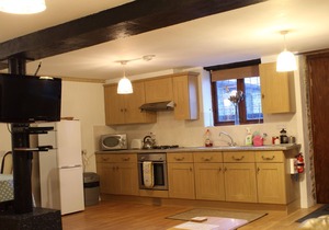 Shire Horse, 6 miles to Looe & dog friendly Seaton Beach, country retreat (1 BR)