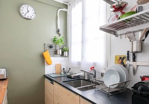 Short/long stay - 2 Rooms + Kitchen + bathroom. Totally renovated