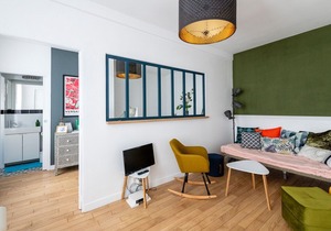 Short / long stay - 2 Rooms + Kitchen + bathroom. Totally renovated