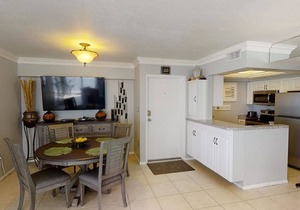 Siesta Key Beach Front Condo! Breathtaking view!