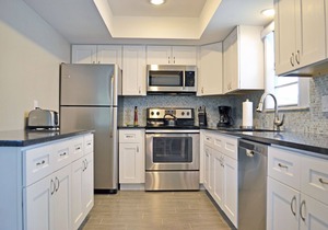 Siesta Key Beachside Vacation Rental W/Heated Pool – Walk to Beach and More