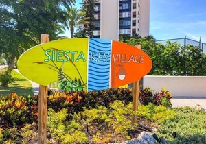 Siesta Key Haven: Beachside Pool & More
