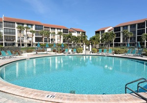 Siesta Key - Siesta Dunes - Deluxe Beachfront Condo with Gulf of Mexico Views