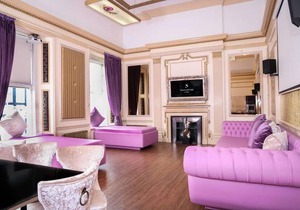 Signature Living Bold Street