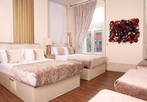 Signature Living Bold Street