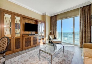Signature MGM 1 Bedroom Penthouse Suite