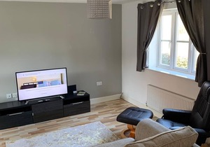 Silver Stag Properties, Spacious 3 BR Haven
