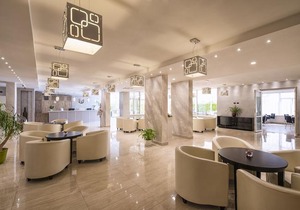 Simon Hotel