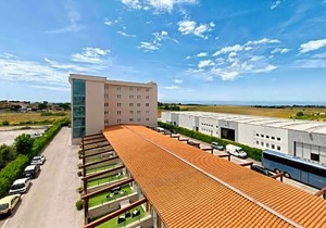 Simon Hotel
