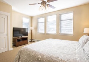 Simple and Comfortable Fraser Crossing Founders Pointe Condo Facing Ski Resort condo