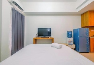 Simply Look Studio Tamansari Mahogany Karawang Apartment By Travelio
