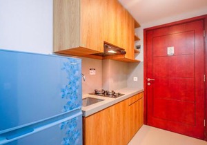 Simply Look Studio Tamansari Mahogany Karawang Apartment By Travelio