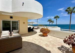 Sinfonia Del Mar Apartment also LONG TERM RENTALS