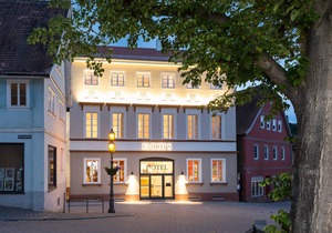 Single Room - Emich's Hotel