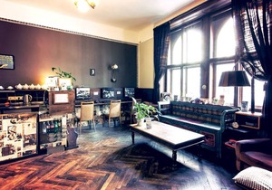 Sir Toby's Hostel
