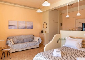 Sitia Old Port studio - 3min walk to beach - AC - WIFI